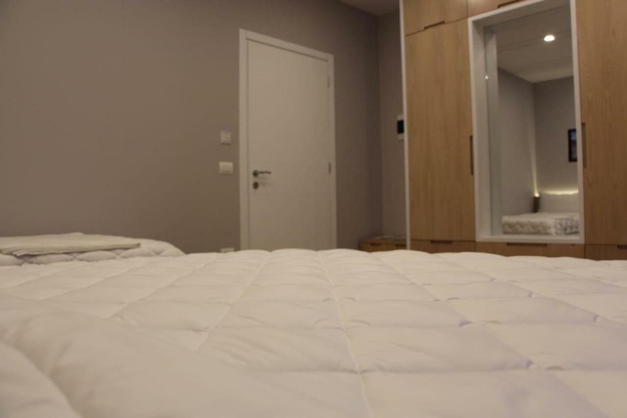 Hotel Auto Grill Roberti Τεπελένι Εξωτερικό φωτογραφία